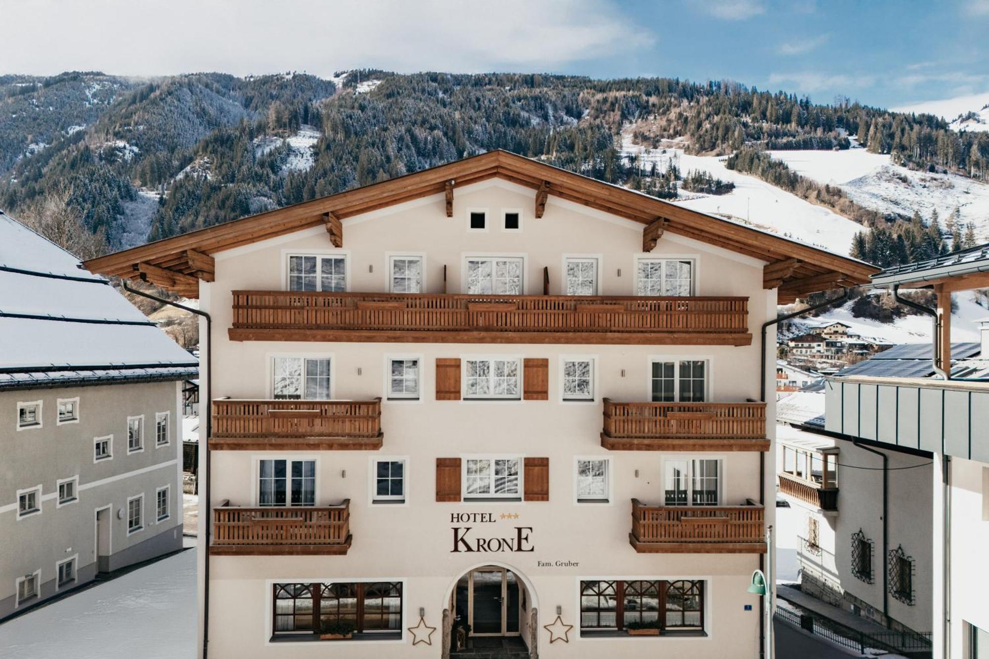 Hotel Krone กรอสซาร์ล ภายนอก รูปภาพ